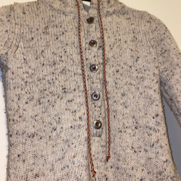 Patagonia Ranchito Hooded Long Sleeve Sweater - Picture 6 of 8